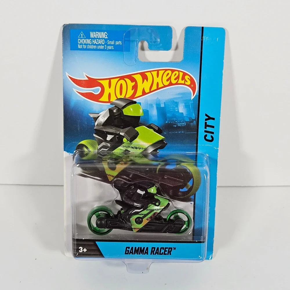 Hot Wheels City Motorcycle Lot of 5 Dodge Tomahawk Gamma Racer 3-Squealer 2014